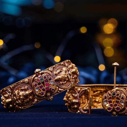 Light Weight Bangles Set